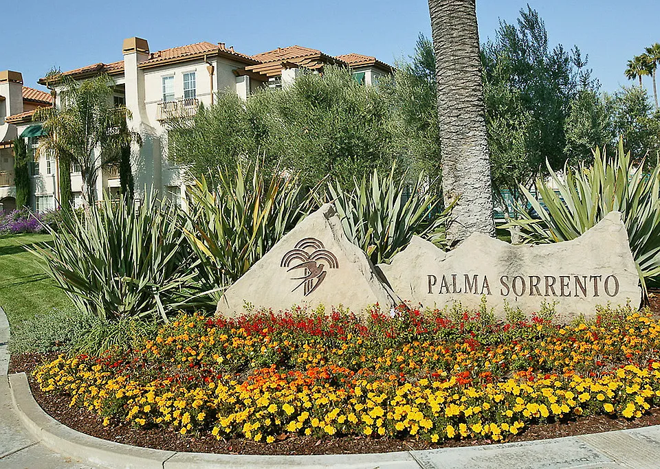 Palma Sorrento at Palm Valley