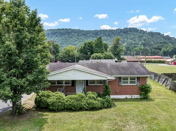 43 Hale St, Stanton, KY 40380