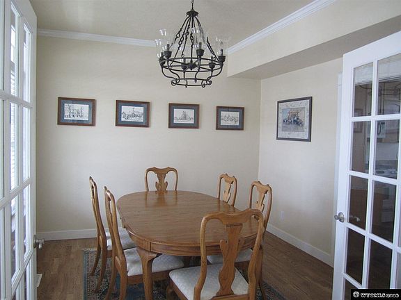 2nd image of 525 Coldwater Creek Dr