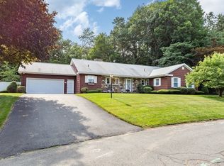 19 Steiger Rd, Holyoke, MA 01040