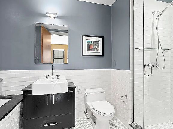 5th image of 110 Livingston St APT 11B