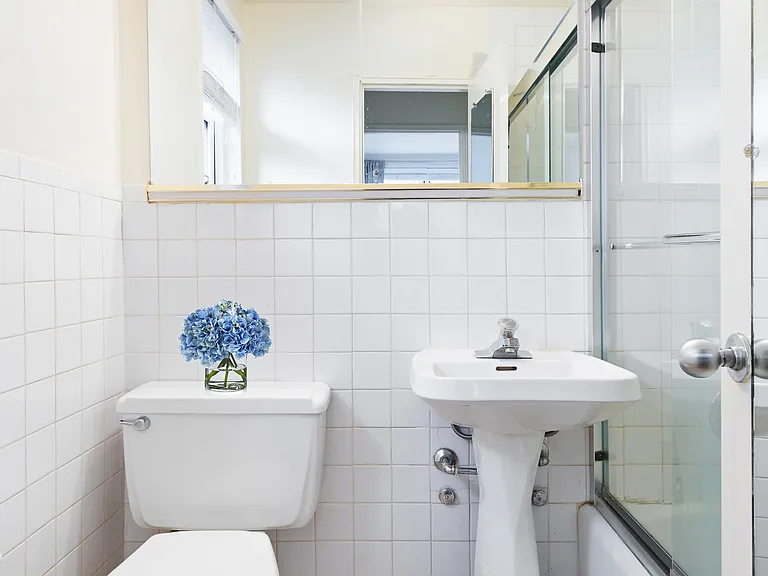 444 E 75th St #4G — Photo 4