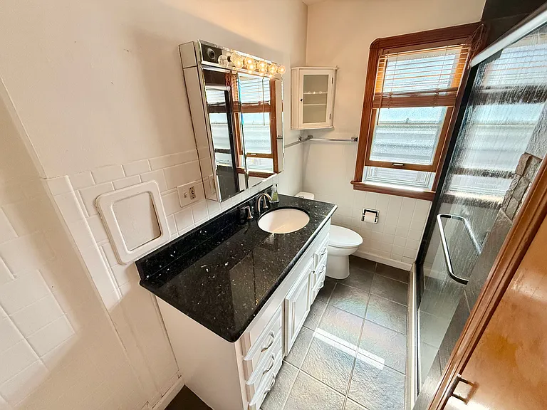4627 Behrwald Ave #UP — Photo 6