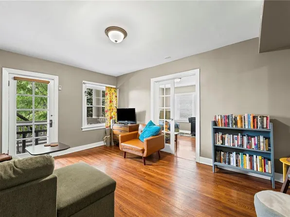 3803 Pennsylvania Ave APT 2N, Kansas City, MO 64111