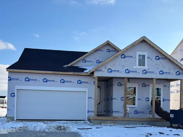 919 Darter Dr, Bowling Green, OH 43402