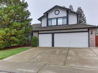 8239 Gwinhurst Cir, Sacramento, CA 95828