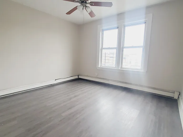 69 W 53rd St #5E — Photo 3