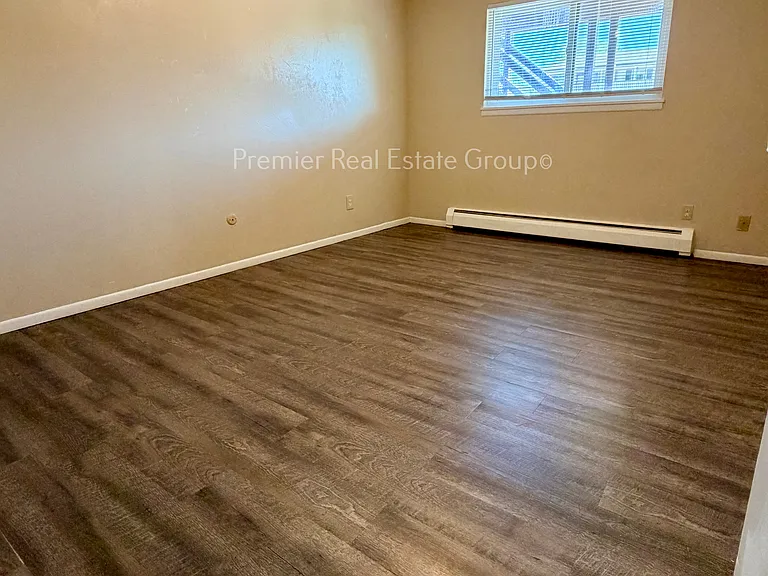 1466 Hathaway Dr #A — Photo 8
