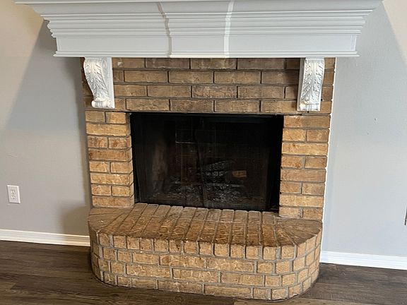 4th image of 2602 Saint George Pl