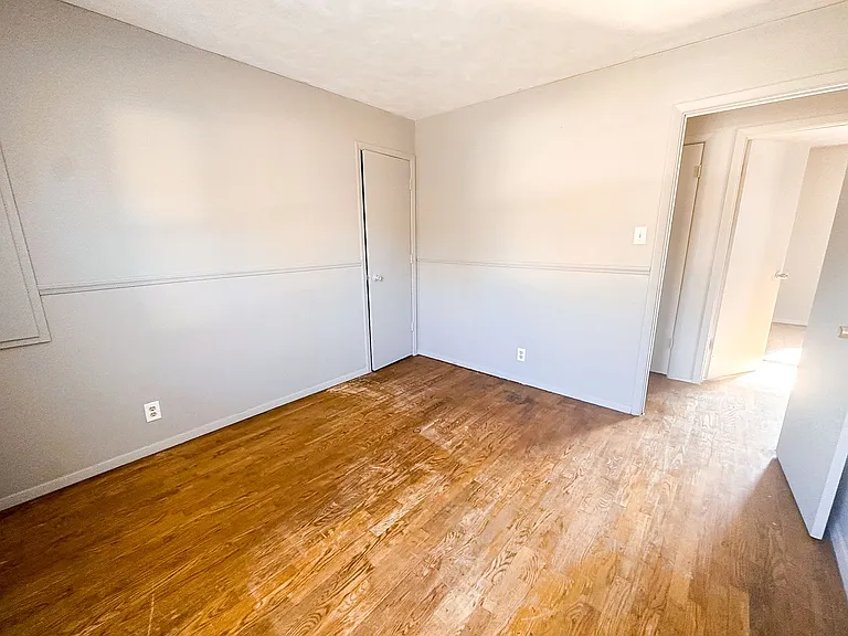 8415 E 34th St — Photo 23