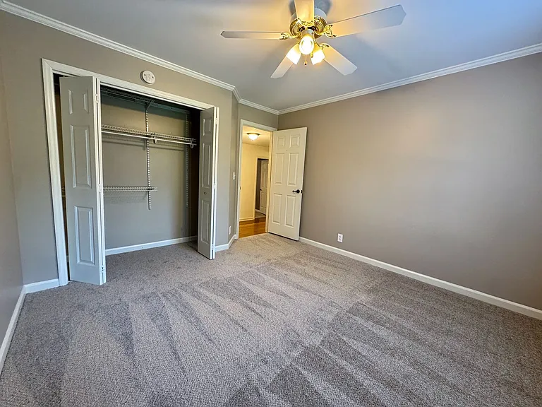 4008 Linden Ct — Photo 20