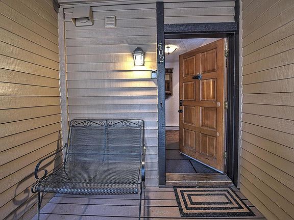 2nd image of 145 Arapahoe Rd #502