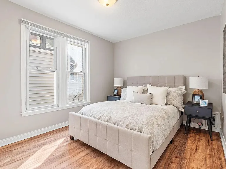 994 Iglehart Ave #2 — Photo 4