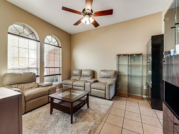 5th image of 2114 Penton Linns Dr