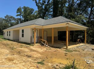7059 Chandler Bluff Rd, Denham Springs, LA 70706