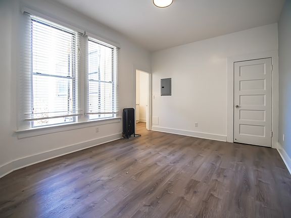 3rd image of 1330 Union St APT 3