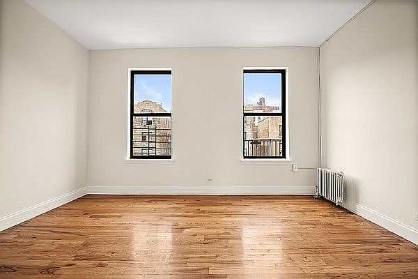 1st image of 76 Saint Nicholas Pl APT 55
