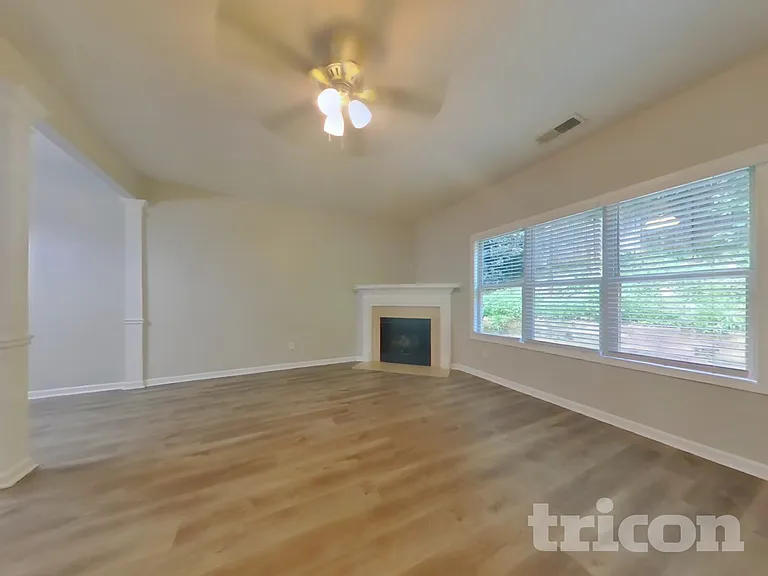 106 Bethany Manor Dr — Photo 3