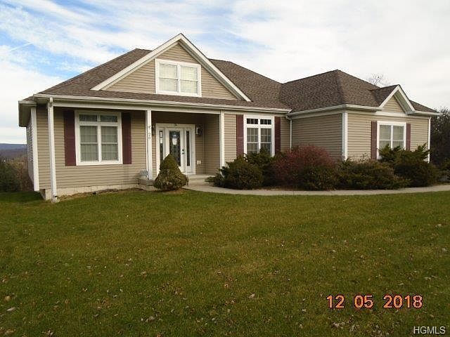 1st image of 26 Deangelis Dr