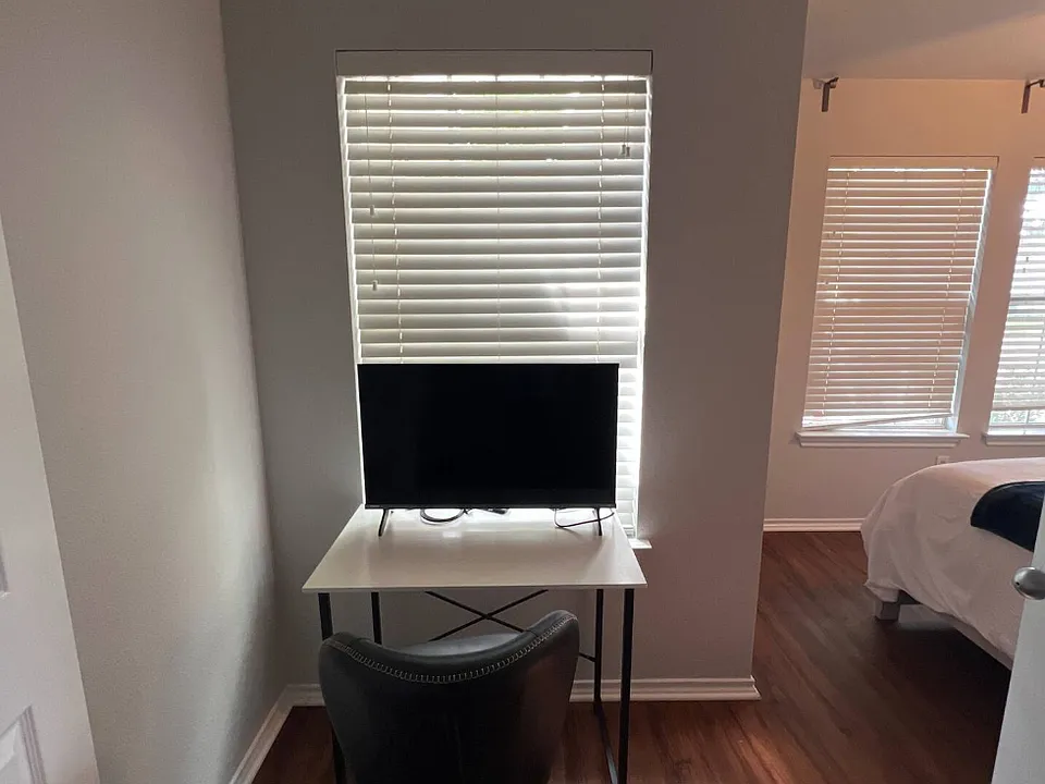 2105 Sherbrooke Ct