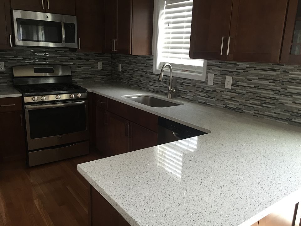 2nd image of 1315 9th Ave