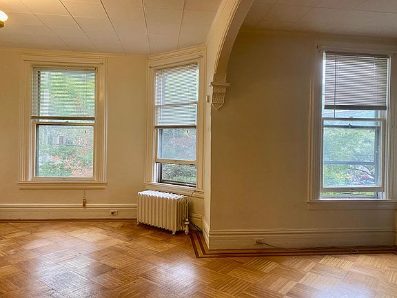 2nd image of 58 Saint James St APT 6