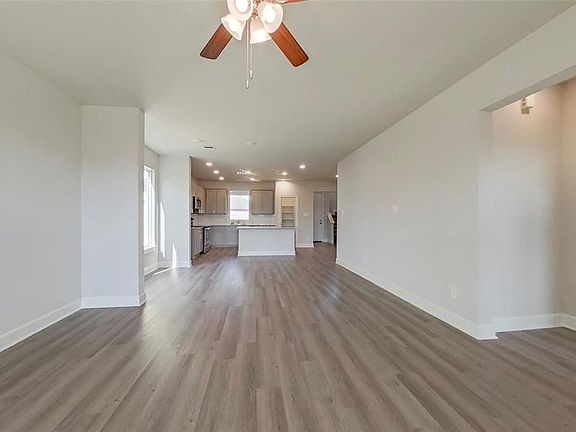 4th image of 10768 S Lake Mist Ln