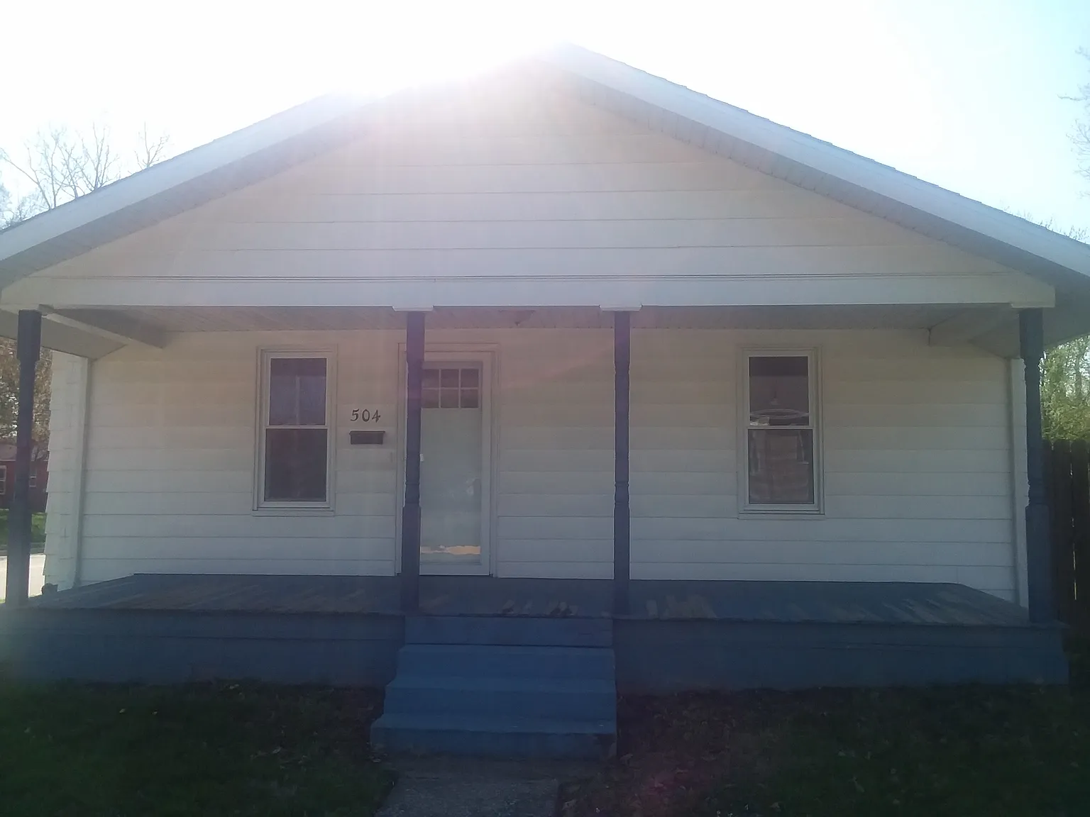 504 Oak St photo 1