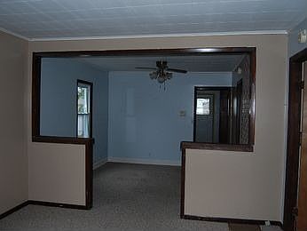 4th image of 1423 Norton St