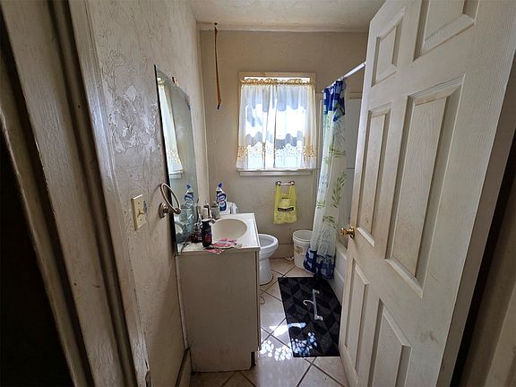 9th image of 1717 S Keeler Ave