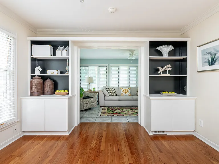 2223 Strathmoor Blvd #FURNISHED — Photo 20