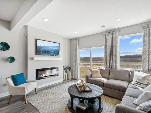 597 Greywood Blvd, Delano, MN 55328