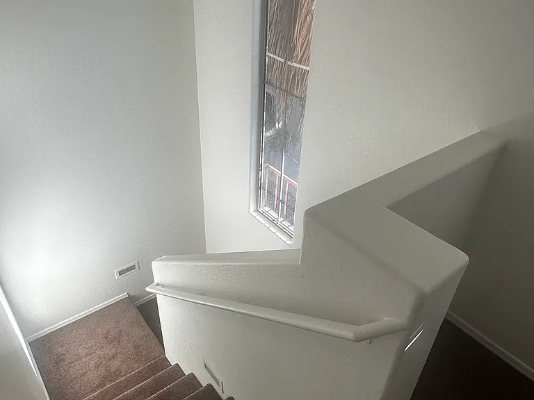 8352 W Vernon Ave — Photo 12
