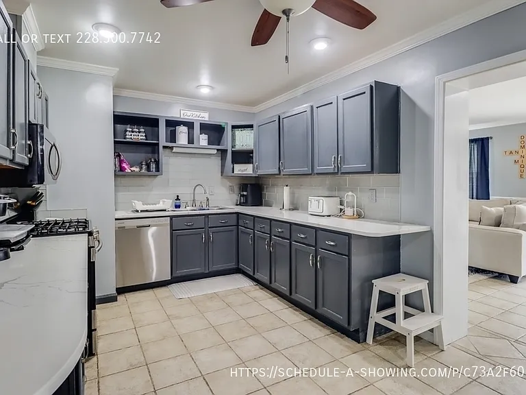 7201 Bienville Dr — Photo 7