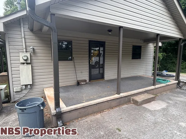 809 Lester Rd, Knoxville, TN 37920