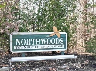 316 Cedar Ct, Norwood, NJ 07648