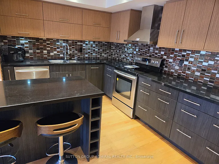 5 Weldrick Rd W #208 — Photo 5