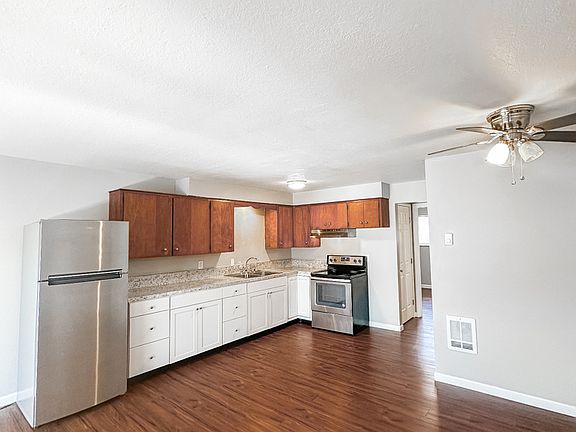 4th image of 1567 Broadway St NE #1567