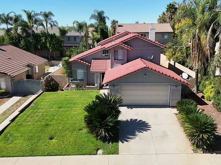 12675 Elmhurst Dr — Photo 17