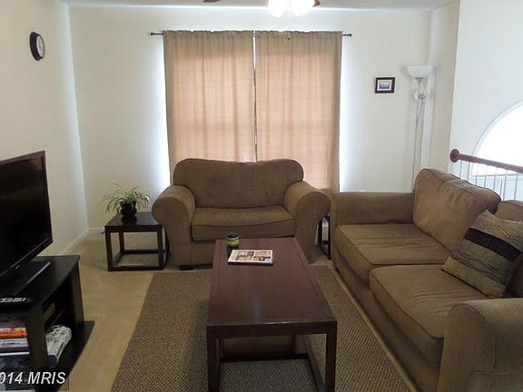 4th image of 11507 Bend Bow Dr