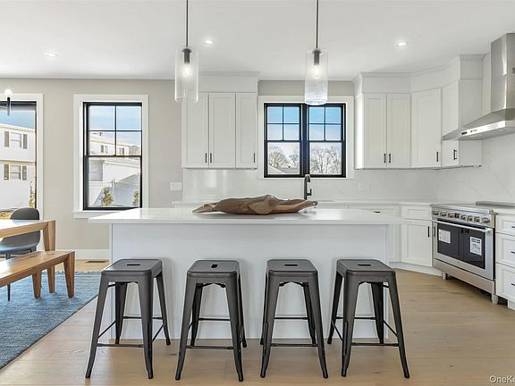 4th image of 285 Sandy Beach Road