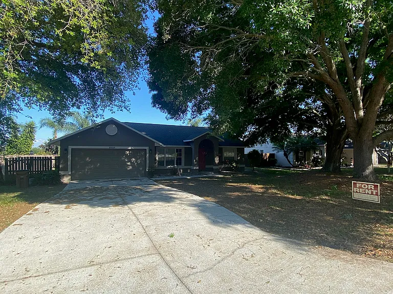 10529 Mira Lago Ln — Photo 2