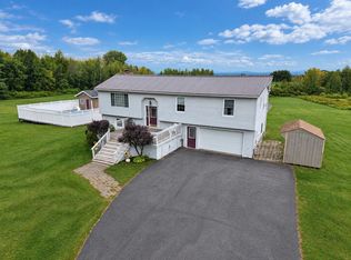 14 Carriage Hl, Peru, NY 12972