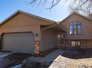 1532 31st Ave S, Fargo, ND 58103