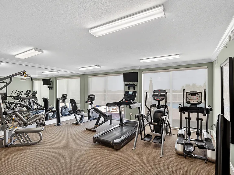 4180 N Highway A1a Hwy #604 — Photo 34