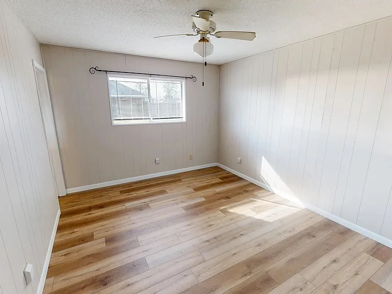 2536 Mary Ann Dr — Photo 9