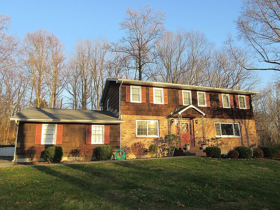 1st image of 16 Bucyrus Ave