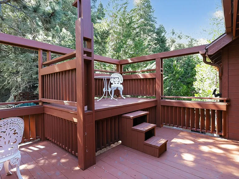 1401 Zion Way — Photo 4