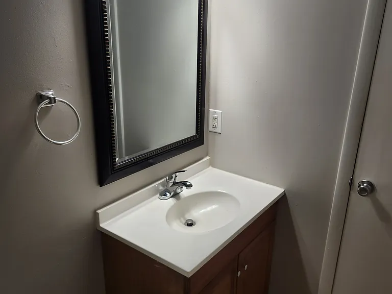 69 Parrish St #10 — Photo 12