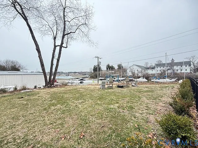 45 Cross St #B — Photo 6